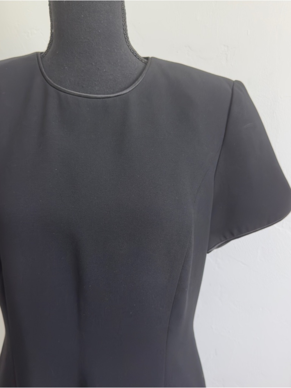 Brooks Brothers Black Sheath Dress Sz 6 - Picture 4 of 8